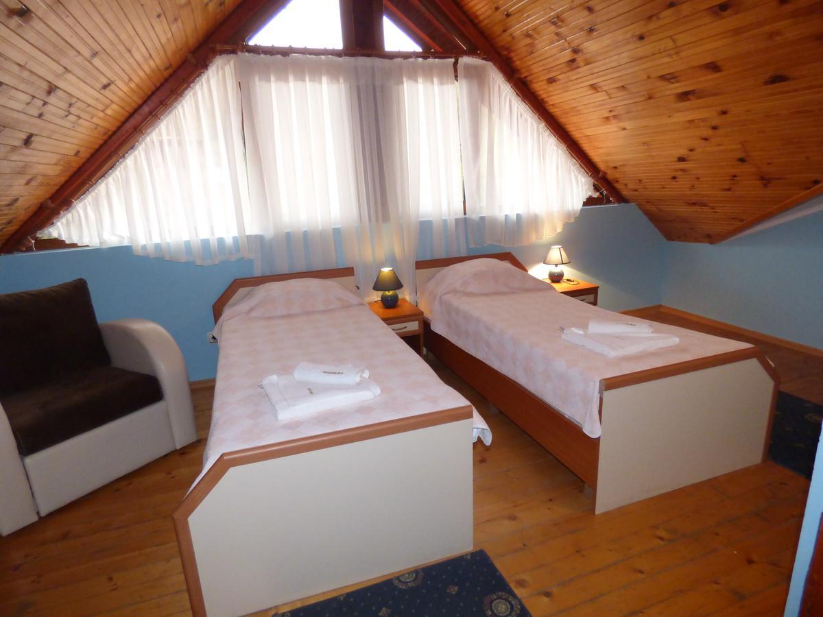 Kovanlika Hotel Razgrad Exteriör bild